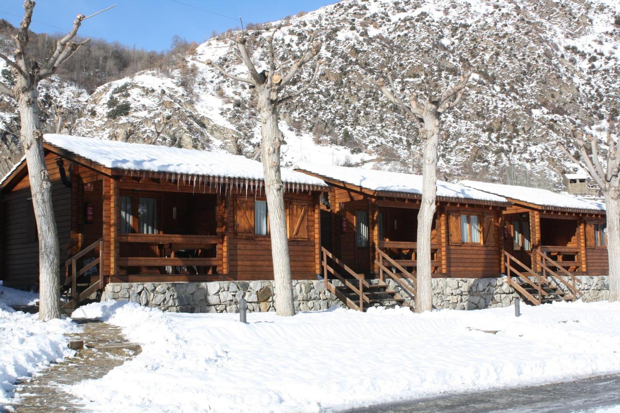 Bungalows Nou Camping La Guingueta D'Aneu المظهر الخارجي الصورة