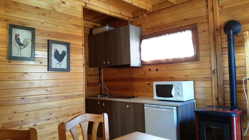 Bungalows Nou Camping La Guingueta D'Aneu المظهر الخارجي الصورة