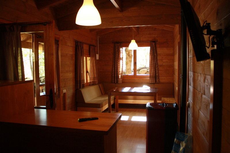 Bungalows Nou Camping La Guingueta D'Aneu المظهر الخارجي الصورة